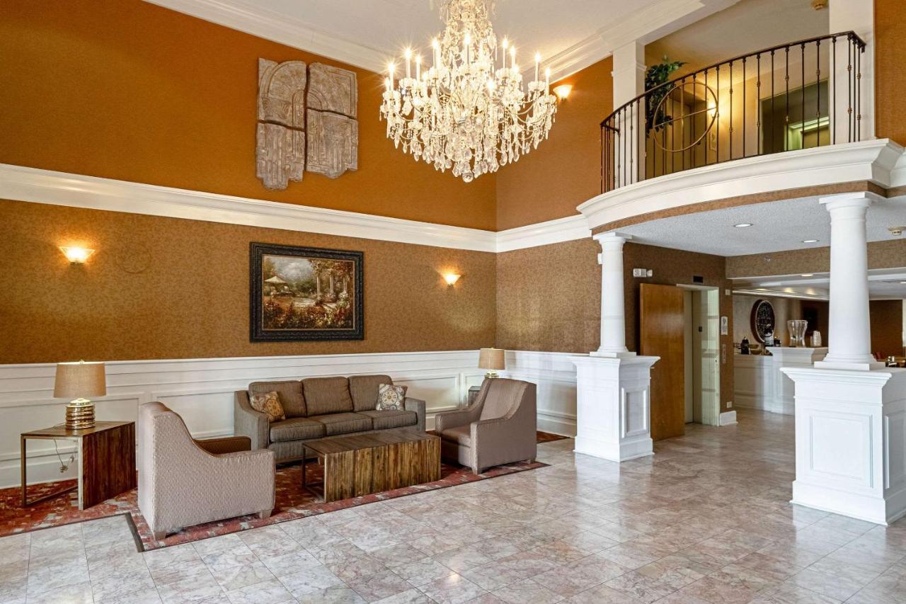 Quality Suites San Antonio Northeast Exterior photo