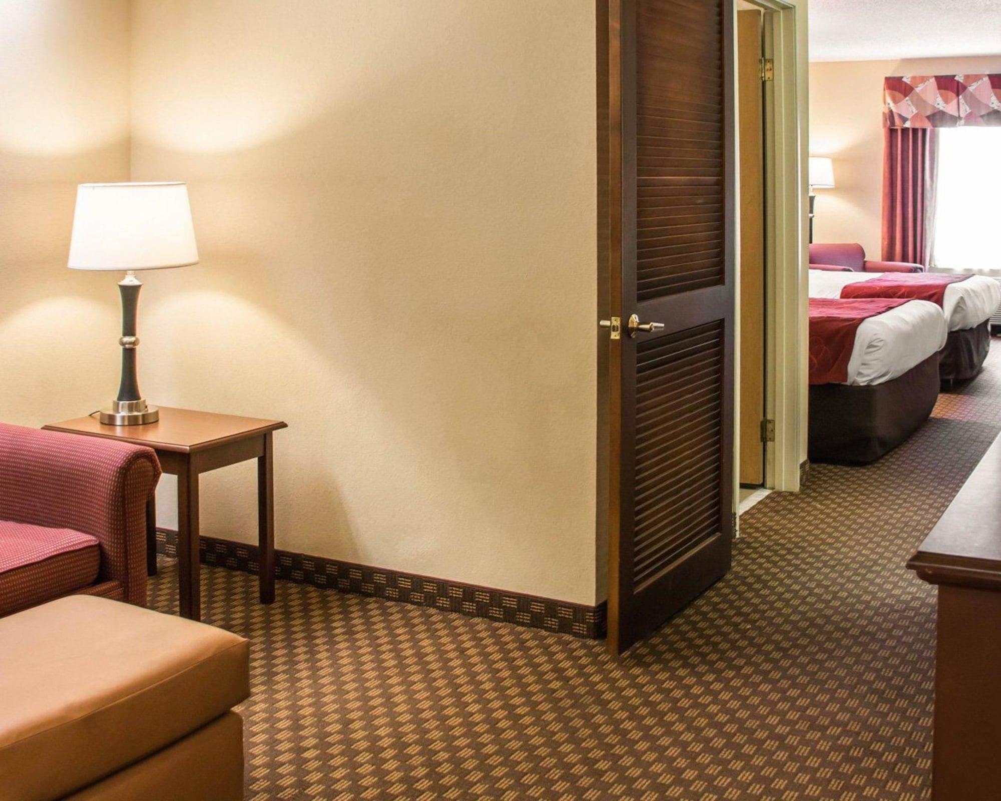 Quality Suites San Antonio Northeast Exterior photo
