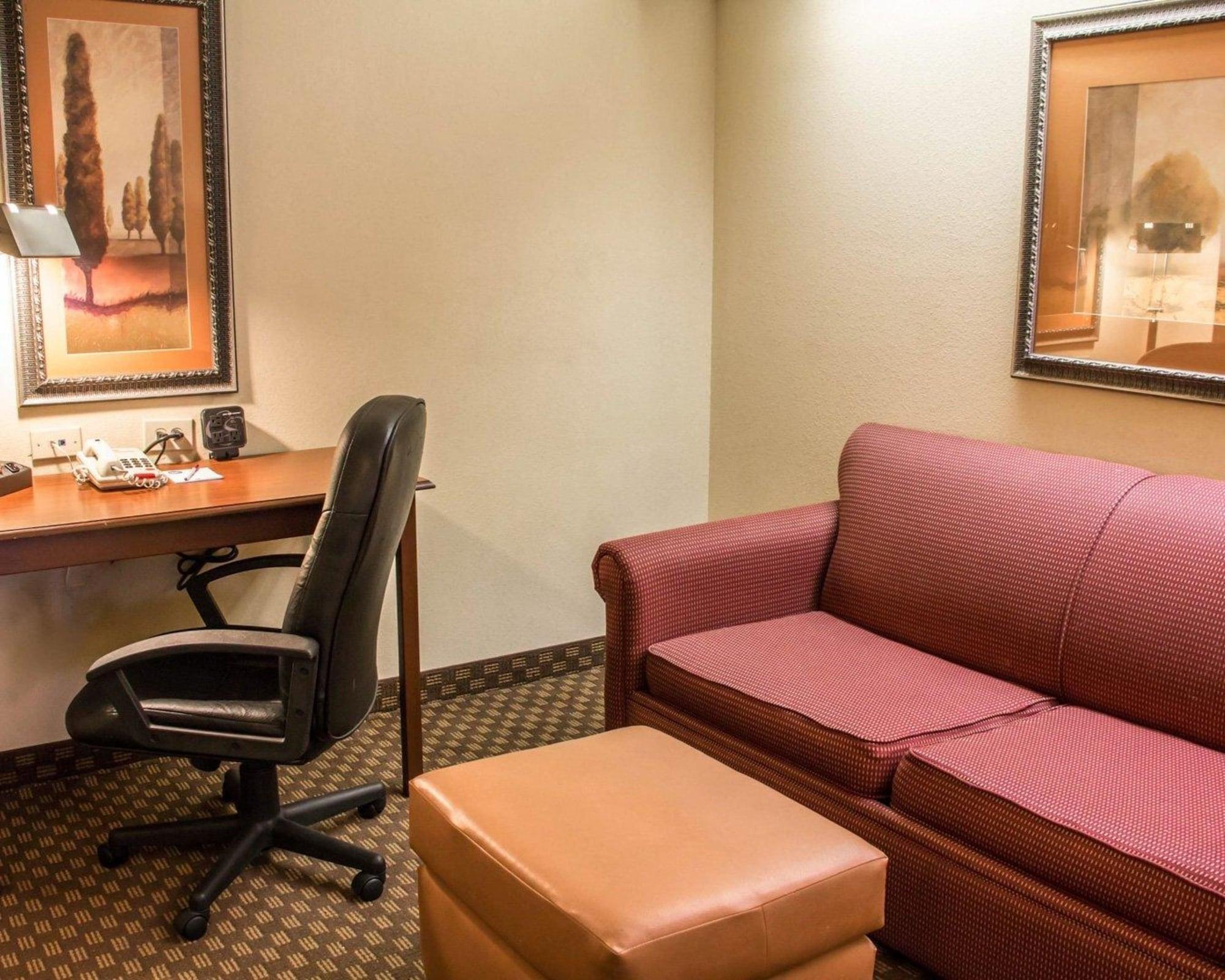 Quality Suites San Antonio Northeast Exterior photo