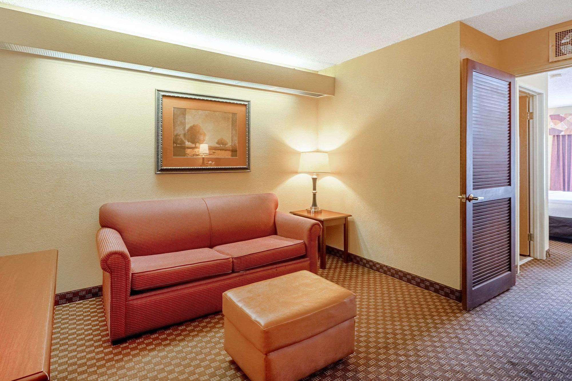 Quality Suites San Antonio Northeast Exterior photo