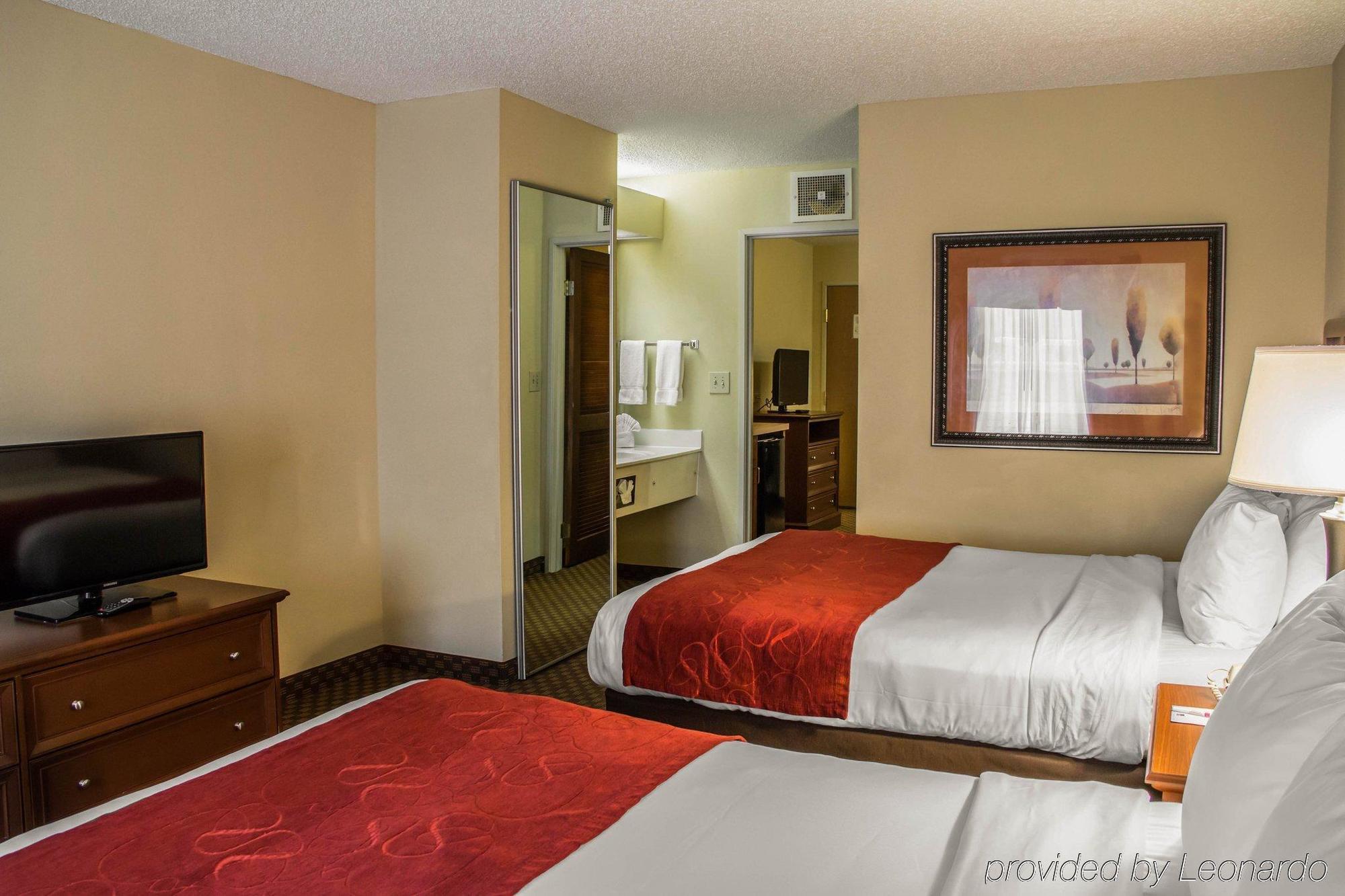 Quality Suites San Antonio Northeast Exterior photo